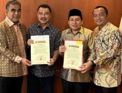 Prabowo Subianto Beri Mandat Kepada BN.Holik Qodratuloh.SE.M.Si Untuk Maju Dalam Pilkada Bekasi