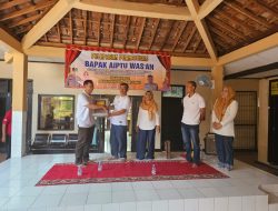Kapolsek Blanakan Lepas Anggotanya Aiptu WASAN Yang Purna Tugas
