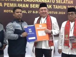 Hari Pertama Pendaftaran Calon Kepala Daerah, KPUD Labusel Terima Kedatangan Bapaslon Gandhi Naga
