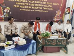 Hari Ketiga Pendaftaran KPUD Labusel Terima Kedatangan Bapaslon ‘Ferry Syahdian’
