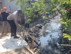 Giat bhabinkamtibmas Polsek Blanakan Gorol Sungai Kalen Bawah Bersama Aparatur Desa dan Masyarakat