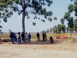 Yang Lalu Densus 88 Mengejar Teroris, Kali Ini Mengejar Tukang Bebek di Sawah PT.Sang Hyang Seri