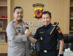 Kapolres Sambut Kunjungan Dari Kantor Pengawasan dan Pelayanan Bea dan Cukai Purwakarta
