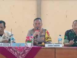 Perkuat fungsi Linmas Kapolsek Ciasem berikan Materi Kamtibmas Menjelang Pilkada Serentak 2024