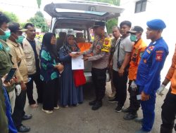 Kapolsek Blanakan dan BPBD Pol Air Evakuasi Penemuan Mayat di Sungai Blanakan