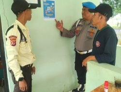 Kanit Provost Polsek Ciasem Laksanakan Sosialisasi Barcode Yanduan Kepada Masyarakat