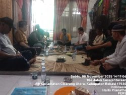 Kunjungan Kerukunan Warga Kinari Salurkan Bantuan Sosial untuk Korban Kebakaran Pasar Baru Cikarang