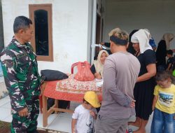 Babinsa Koramil 0511/Pusakanagara Monitoring Kegiatan Posyandu di Desa Kalentambo