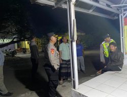 Kapolsek Patokbeusi Sambangi Pos kamling Serta Sampaikan Himbauan Kamtibmas 