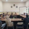 Porkompimcam Purwadadi Gelar Pertemuan Bersama Para Panitia Pilkades